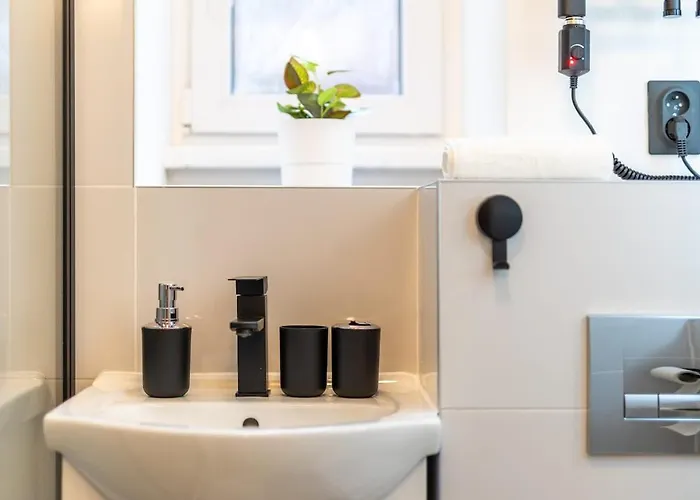 Calm Center Modern Апартаменты Братислава
